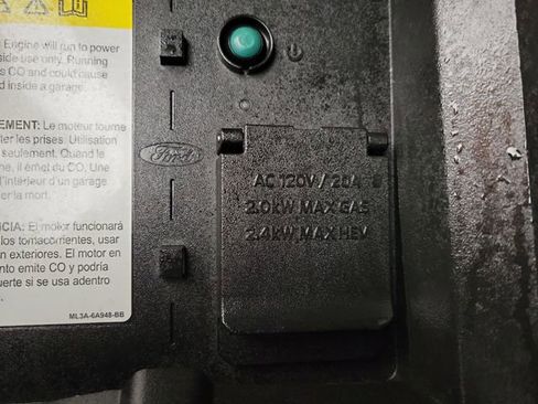 Used 2023 Ford F150 XLT w/ Equipment Group 302A High image 10