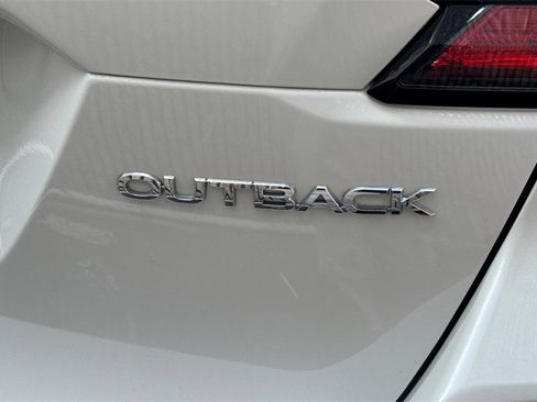 Used 2024 Subaru Outback Limited image 6