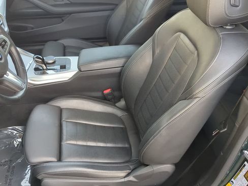 Used 2023 BMW 440i xDrive Coupe w/ Premium Package image 15