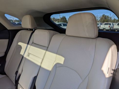 Used 2022 Lexus RX 350 FWD w/ Premium Package image 30