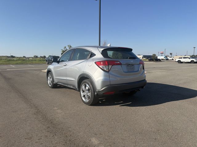 Used 2022 Honda HR-V LX image 3