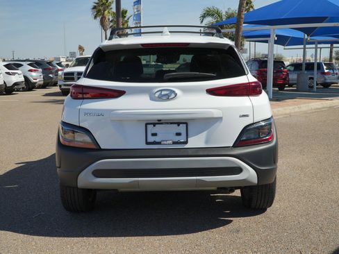Used 2023 Hyundai Kona SEL image 6