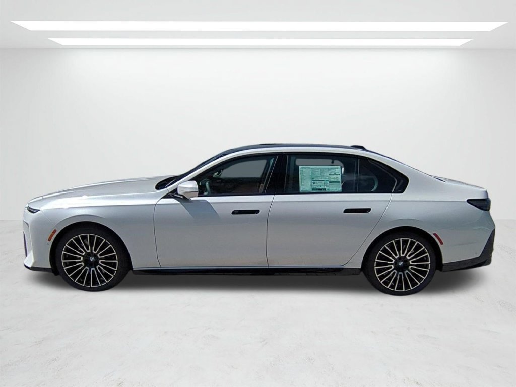 New 2027 BMW 740i w/ M Sport Package RWD image 7