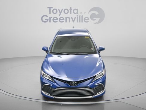 Used 2023 Toyota Camry LE w/ Convenience Package FWD image 22