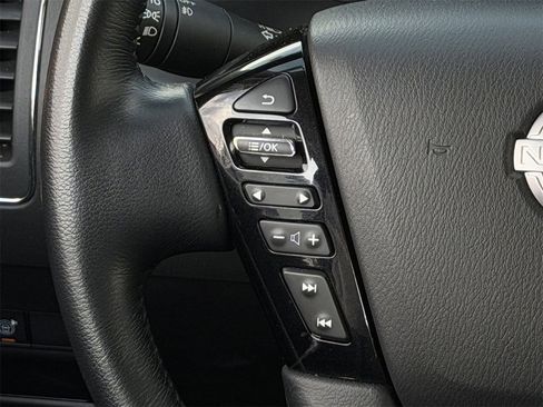 Used 2024 Nissan Armada SL image 14