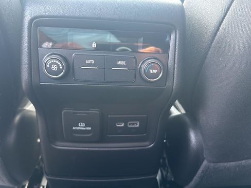Used 2021 GMC Acadia SLE w/ Driver Convenience Package AWD/4WD image 30