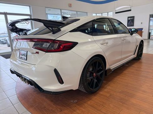 New 2025 Honda Civic Type R image 2