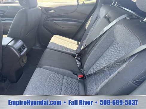 Used 2024 Chevrolet Equinox LT w/ Driver Convenience Package AWD/4WD image 17