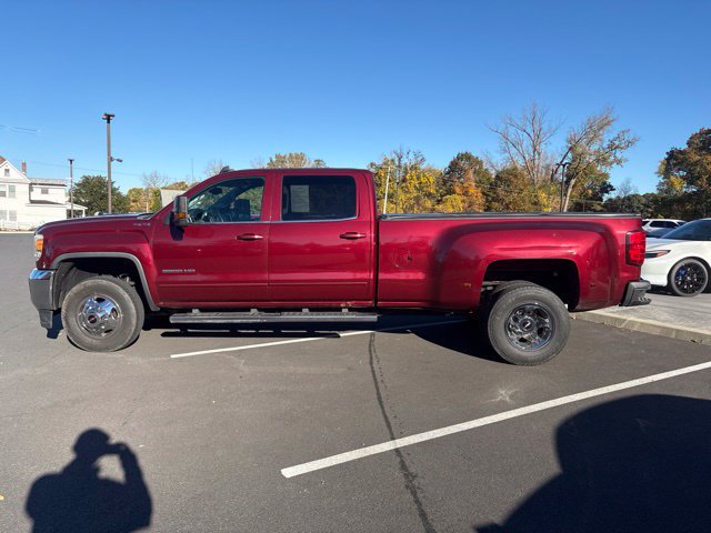 Used 2015 GMC Sierra 3500 SLE w/ SLE Preferred Package AWD/4WD image 2