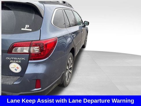 Used 2016 Subaru Outback 2.5i Limited image 5