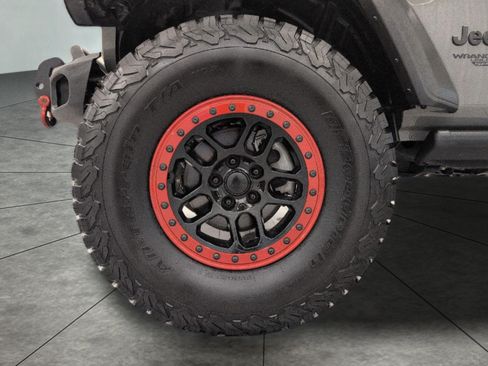 Used 2021 Jeep Wrangler Unlimited Sport AWD/4WD image 3