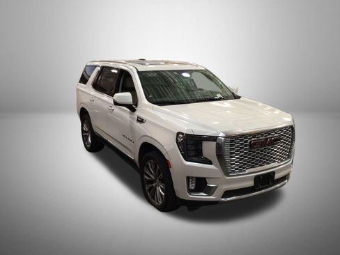 Certified 2022 GMC Yukon Denali AWD/4WD image 3