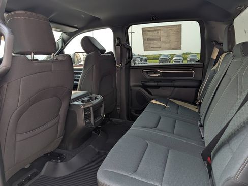 New 2026 RAM 1500 Big Horn w/ Night Edition AWD/4WD image 6