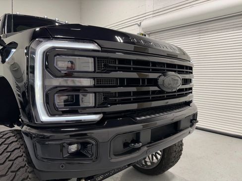 Used 2024 Ford F350 Platinum image 33