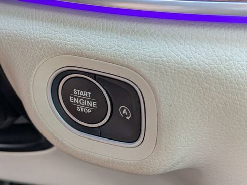 Used 2023 Mercedes-Benz GLE 350 image 34