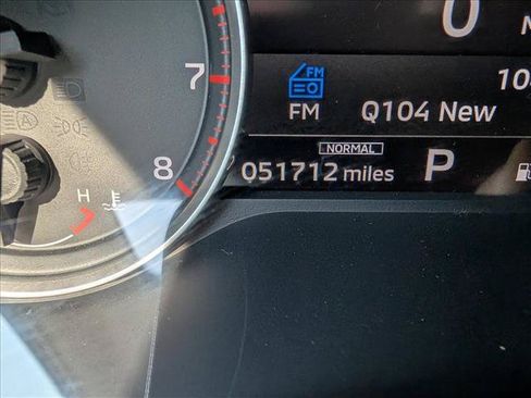 Used 2024 Mitsubishi Outlander SE FWD image 35