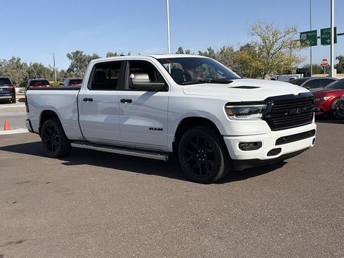 Used 2023 RAM 1500 Laramie AWD/4WD image 5
