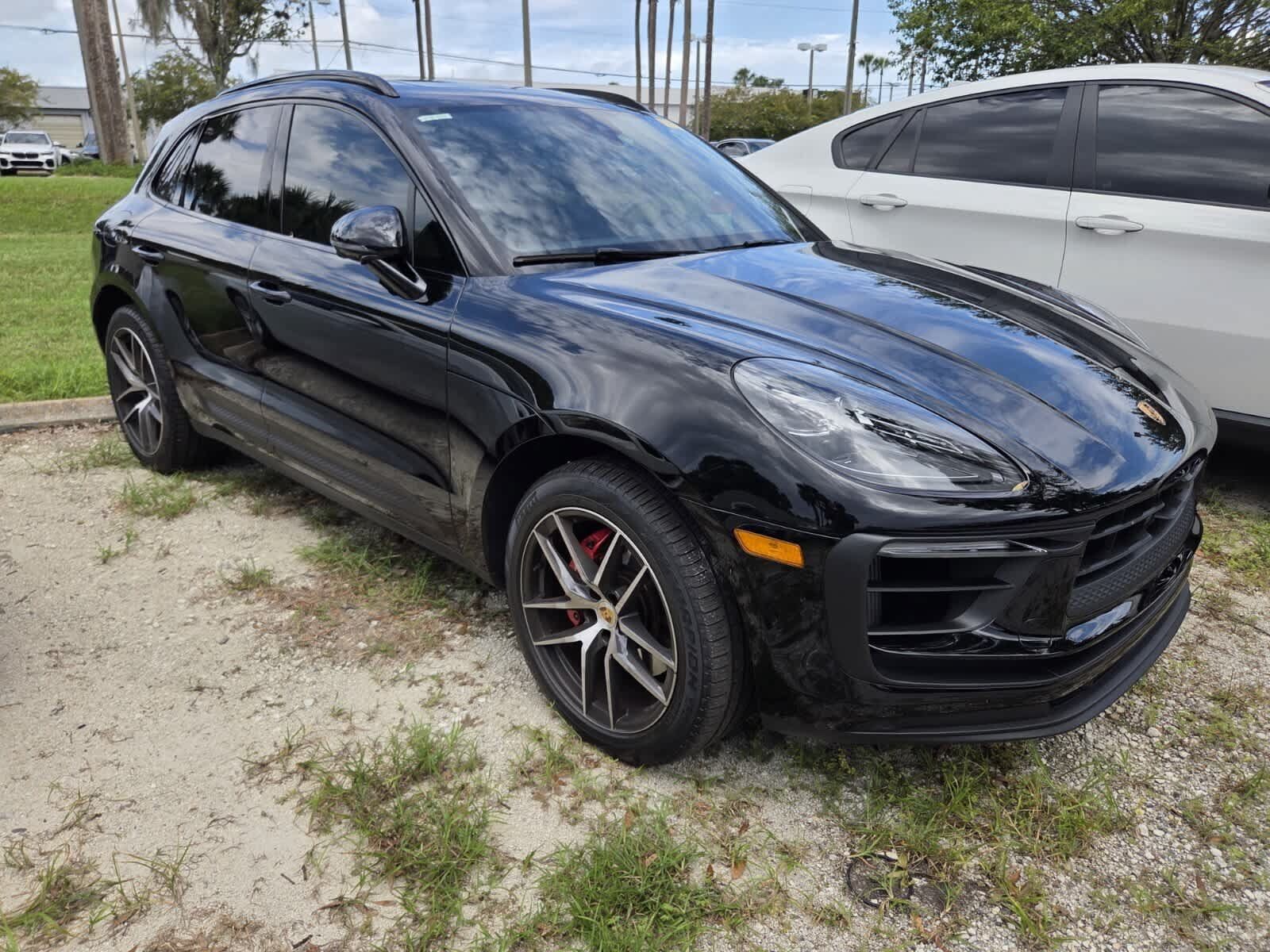 Used 2025 Porsche Macan S AWD/4WD image 1