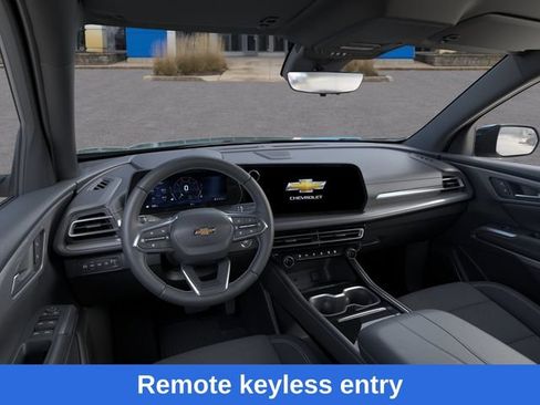 New 2027 Chevrolet Traverse LT w/ Sun and Wheel Package AWD/4WD image 16