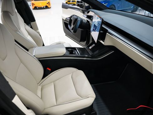 Used 2022 Tesla Model X Plaid image 42