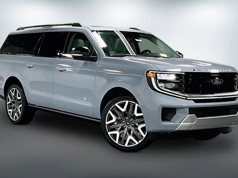 New 2026 Ford Expedition Max Platinum image 1