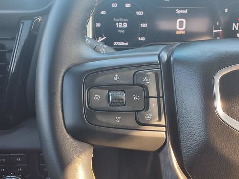 Used 2024 GMC Sierra 2500 AT4 w/ AT4 Premium Plus Package AWD/4WD image 14