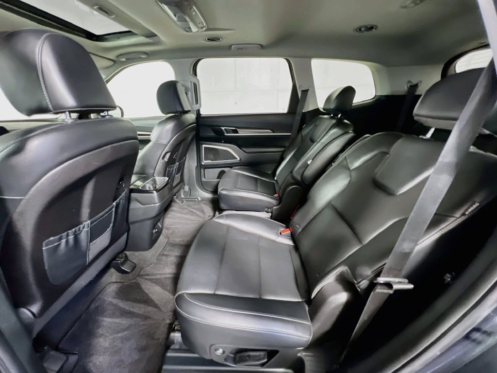 Certified 2024 Kia Telluride S w/ S Sunroof Package AWD/4WD image 26