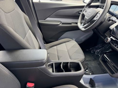 New 2027 Chevrolet Bolt LT FWD image 8