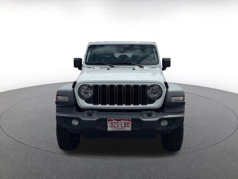 Used 2025 Jeep Wrangler Unlimited Sport AWD/4WD image 4