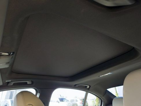 Used 2023 BMW 330i Sedan w/ Convenience Package image 20