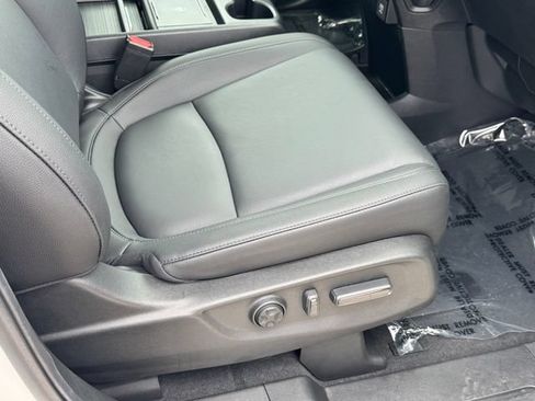 Certified 2026 Honda Odyssey EX-L image 11