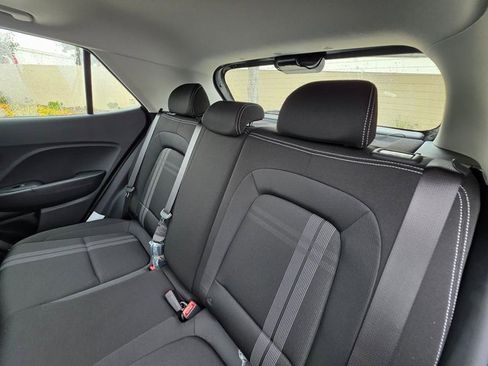 New 2025 Hyundai Venue SEL image 18