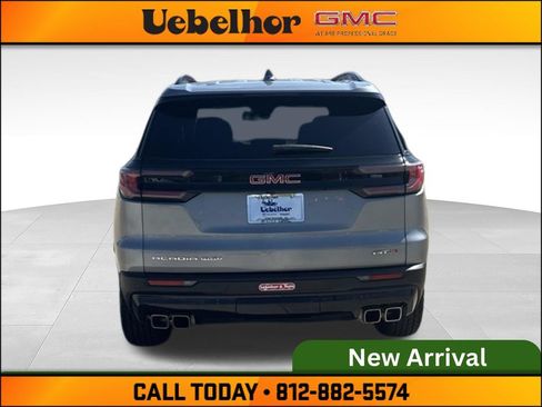 Used 2024 GMC Acadia AT4 AWD/4WD image 8