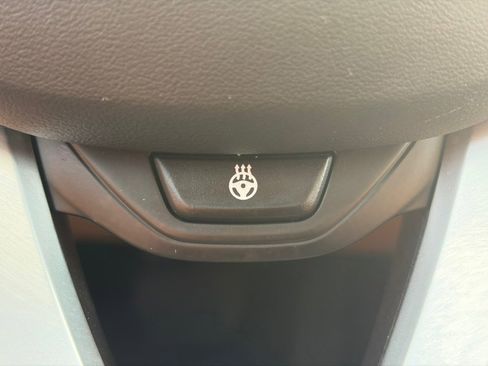 Used 2022 BMW 330i xDrive Sedan w/ Driving Assistance Package image 23