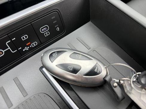 Used 2026 Hyundai Santa Fe SEL FWD image 21