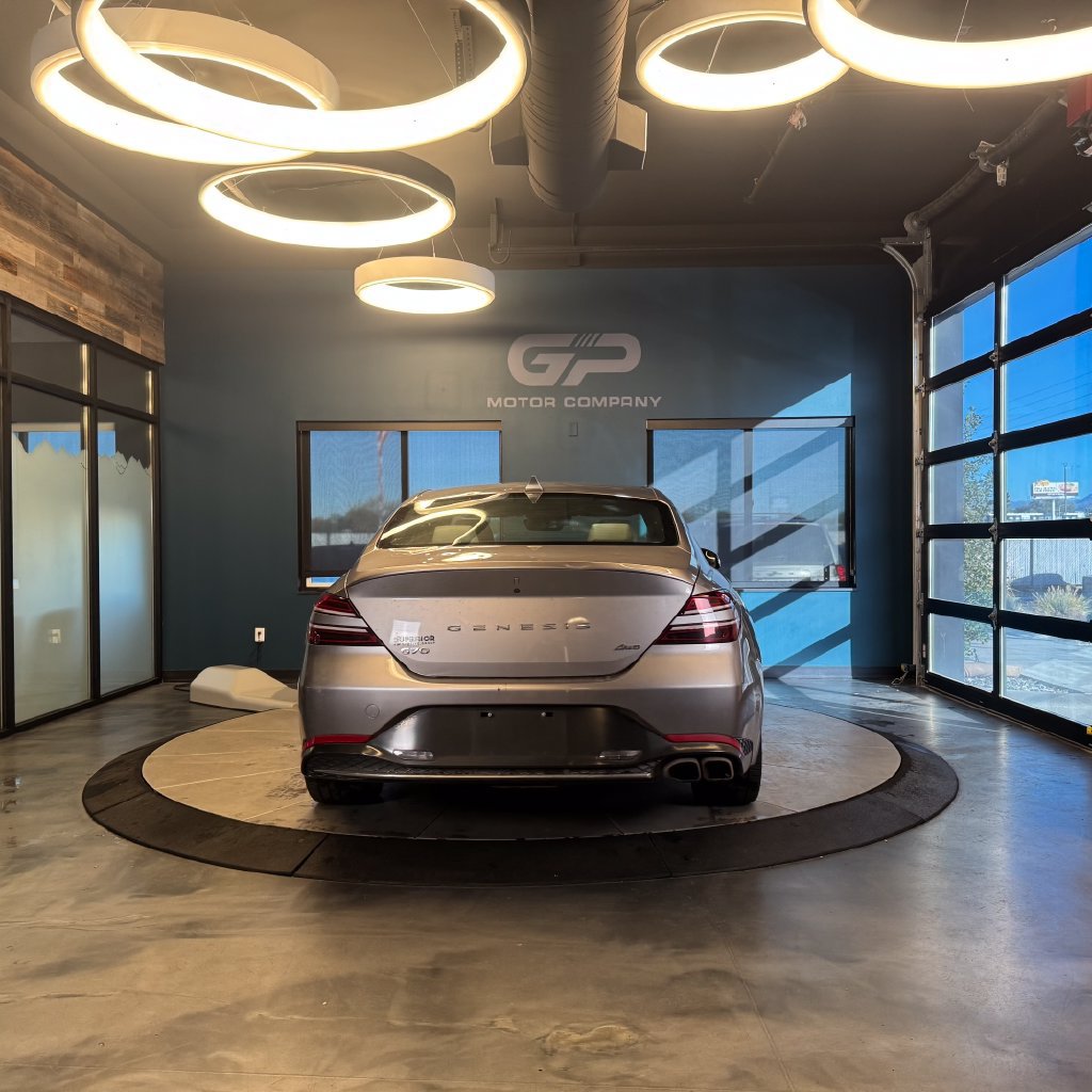 Used 2023 Genesis G70 2.0T AWD/4WD image 4