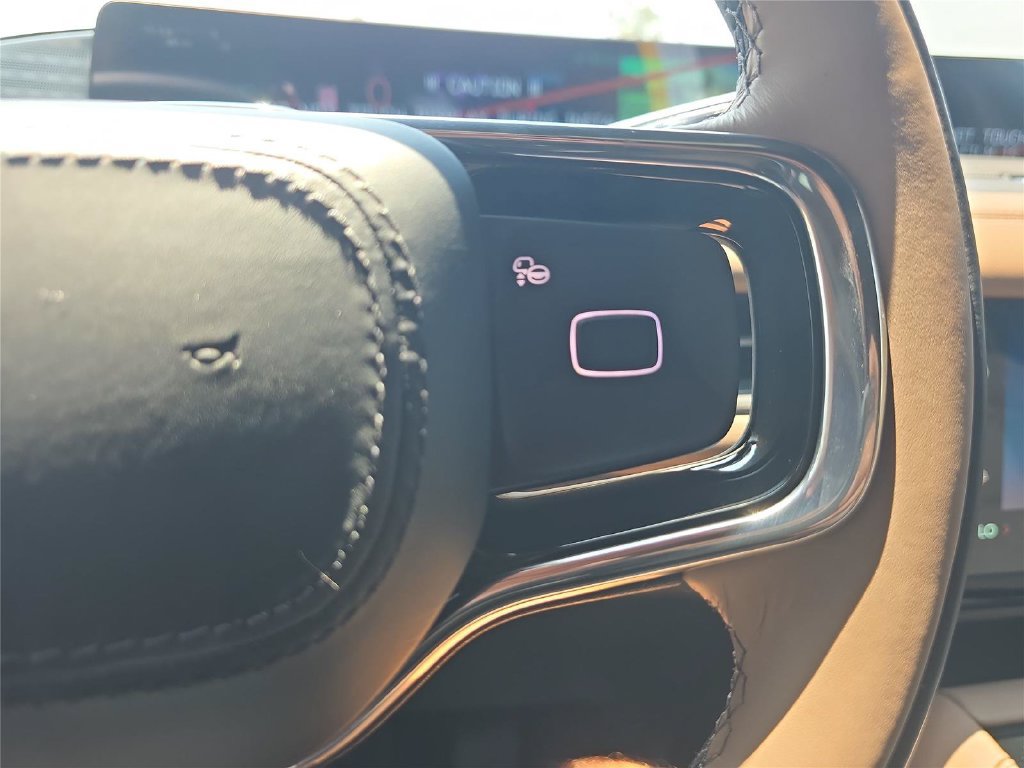New 2027 Lincoln Navigator Black Label RWD image 19