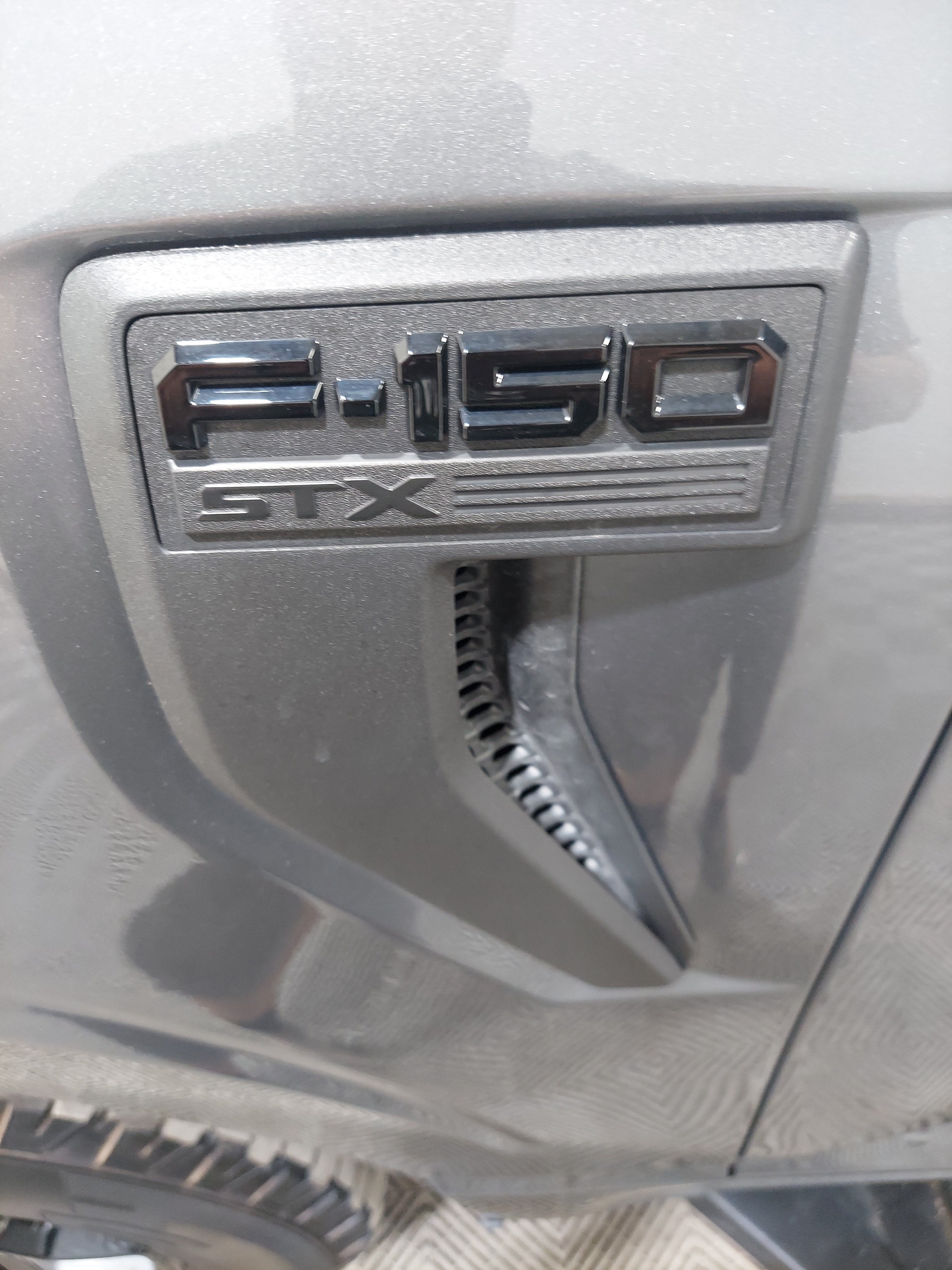 Used 2024 Ford F150 STX w/ Equipment Group 201A FX4 AWD/4WD image 5