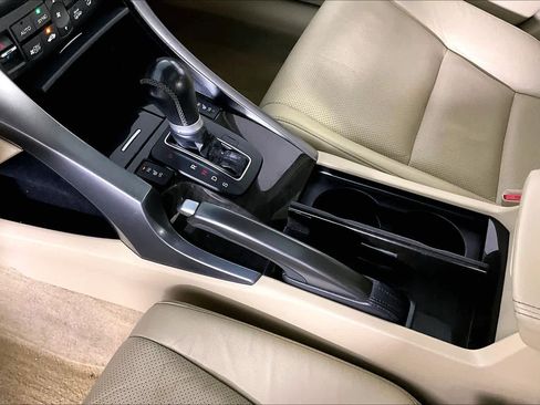Used 2014 Acura TSX Sedan image 14