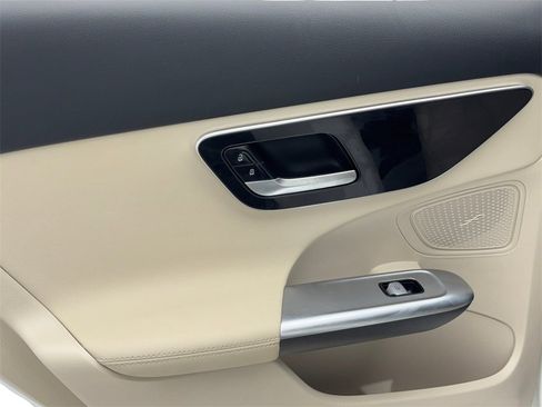 Used 2024 Mercedes-Benz C 300 Sedan image 39
