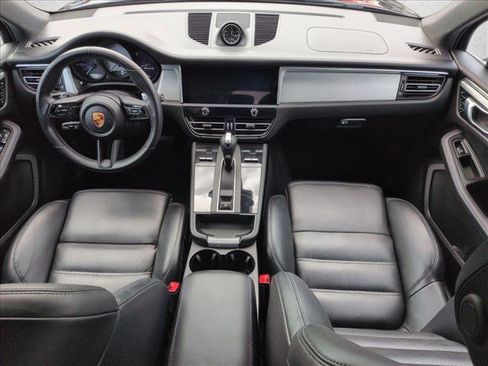 Used 2023 Porsche Macan S image 18