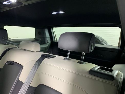 New 2026 GMC Hummer EV SUV image 23