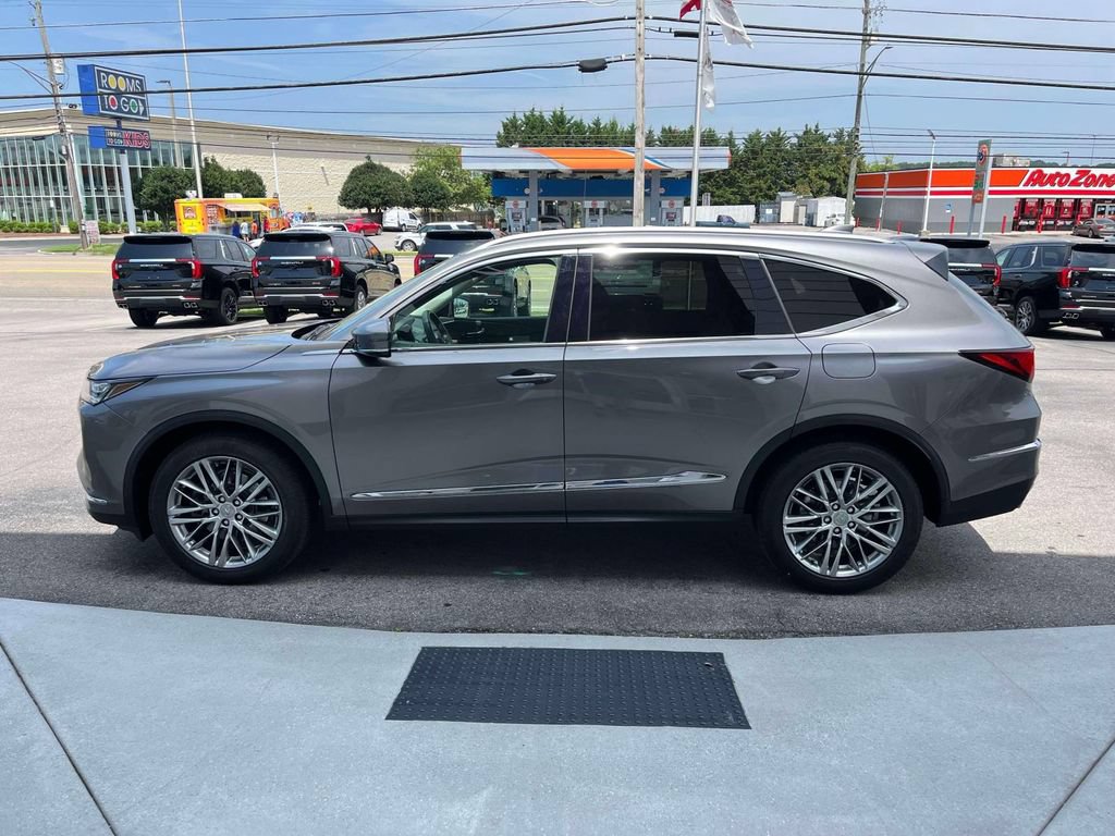 Used 2024 Acura MDX w/ Advance Package AWD/4WD image 6