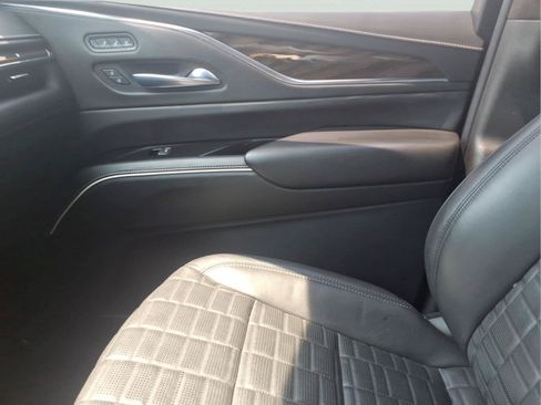 Used 2021 Cadillac Escalade Sport Platinum RWD image 29