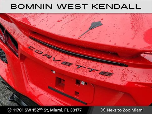 Used 2021 Chevrolet Corvette Stingray Coupe w/ Z51 Performance Package image 5