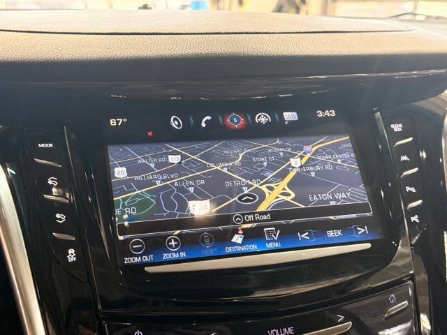 Used 2018 Cadillac Escalade Luxury w/ LPO, Radiant Package AWD/4WD image 13