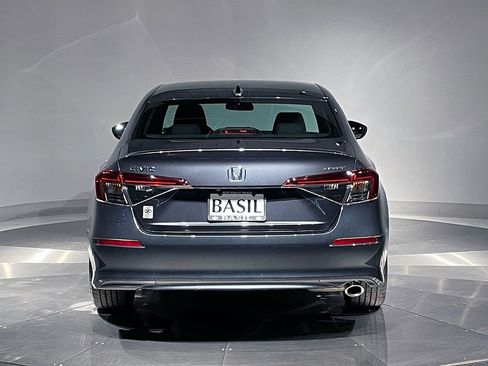 Used 2025 Honda Civic Sport image 12