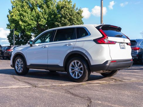 Used 2023 Honda CR-V EX image 9