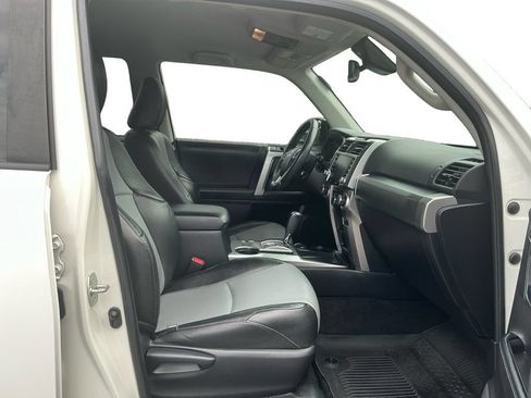 Used 2022 Toyota 4Runner SR5 RWD image 22