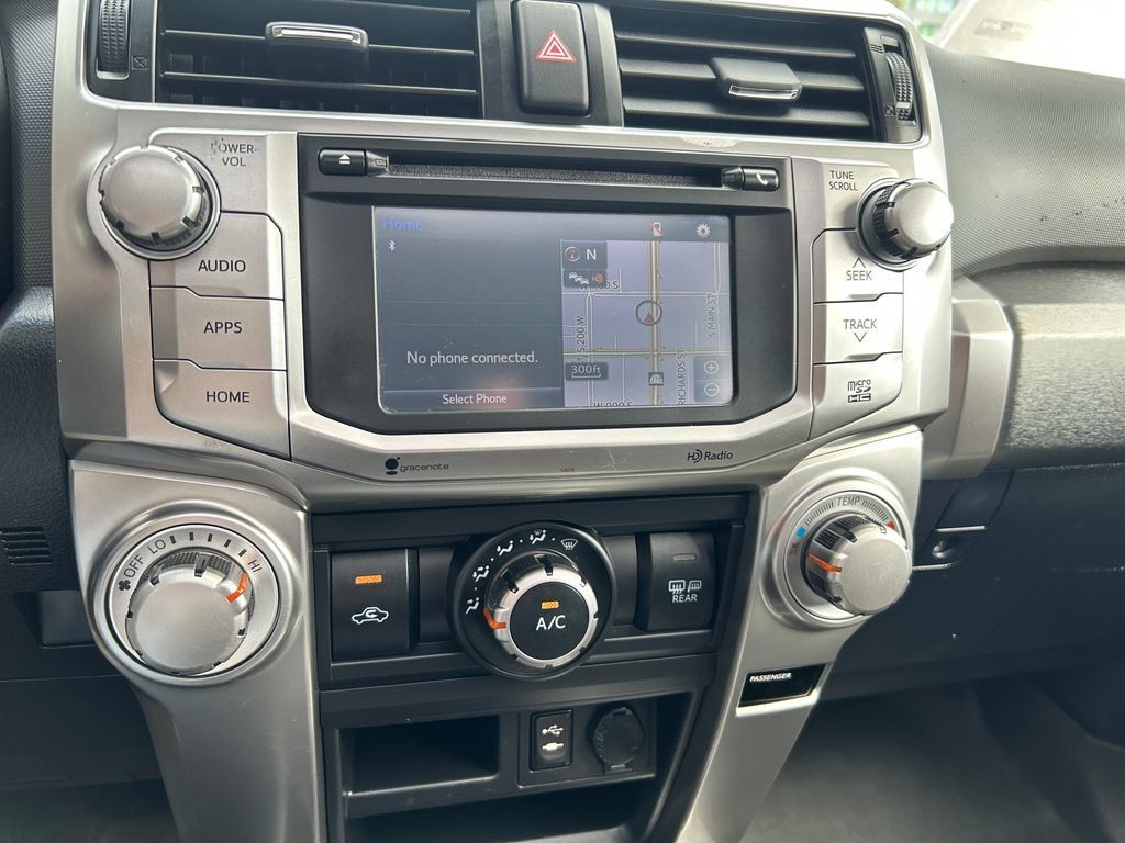 Used 2015 Toyota 4Runner SR5 Premium AWD/4WD image 21